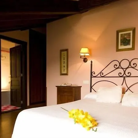 Hotel La Casona De Nueva De Llanes