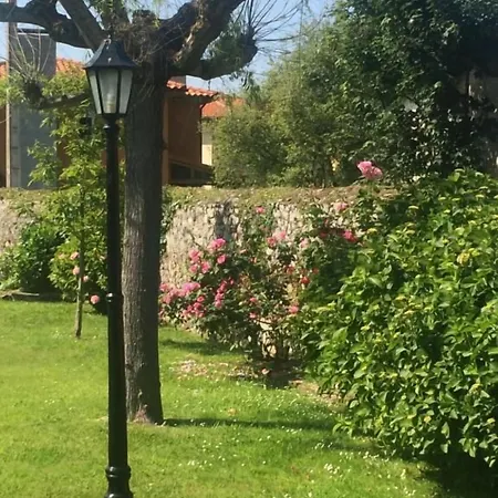 Hotel La Casona De Nueva De Llanes