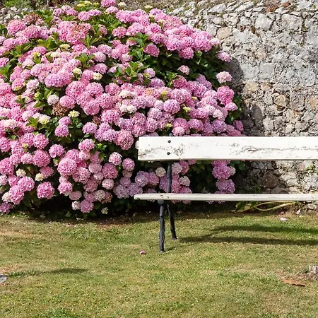 Hotel La Casona De Nueva De Llanes